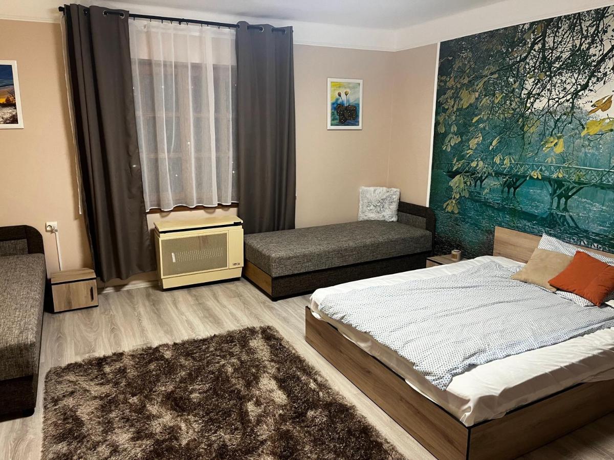 Postakocsi Vendégház Kisgyőr Exterior foto